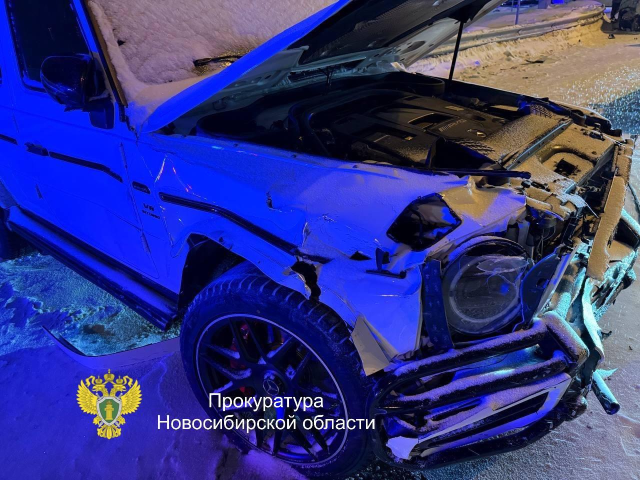 Фото В Новосибирске опубликовано фото с места смертельного ДТП на Советском шоссе 4